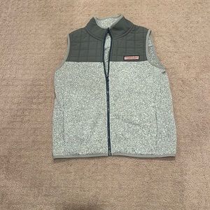Vineyard vines vest